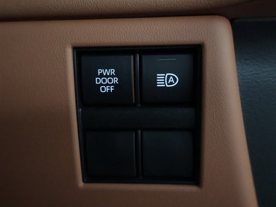 2025 Toyota VELLFIRE thumbnail 25
