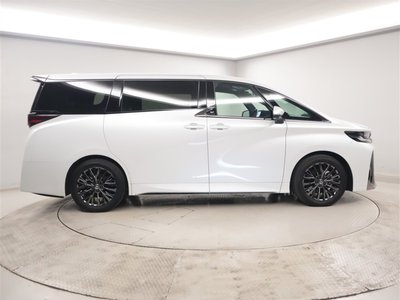 2025 Toyota VELLFIRE 照片 2