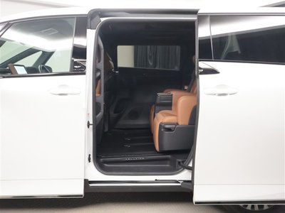 2025 Toyota VELLFIRE thumbnail 32