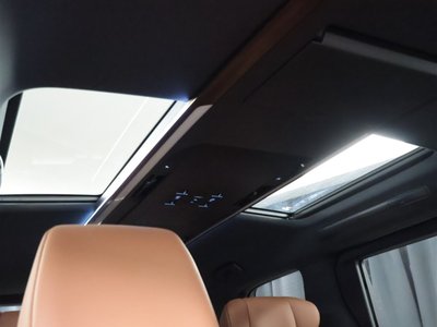 2025 Toyota VELLFIRE thumbnail 12