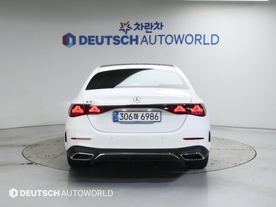 MERCEDES-BENZ E-CLASS - 3