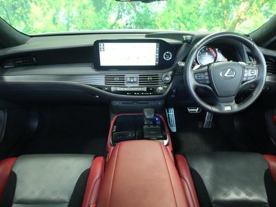 2021 Lexus LS 照片 6