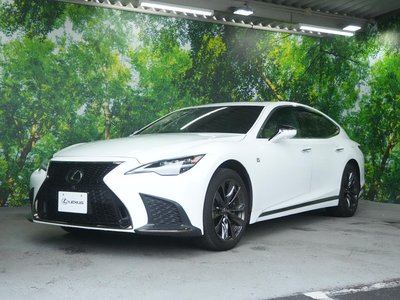 2021 Lexus LS thumbnail 32