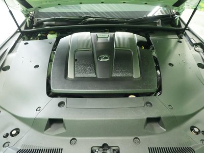 2021 Lexus LS thumbnail 28