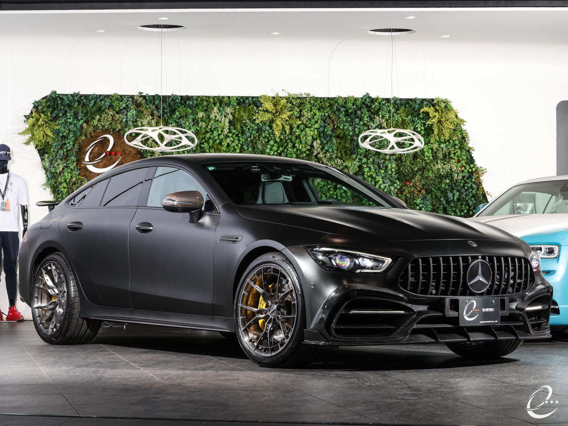 MERCEDES-BENZ GT AMG - View 1