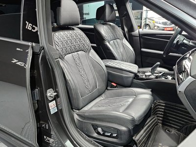 BMW 6 SERIES GT - 10