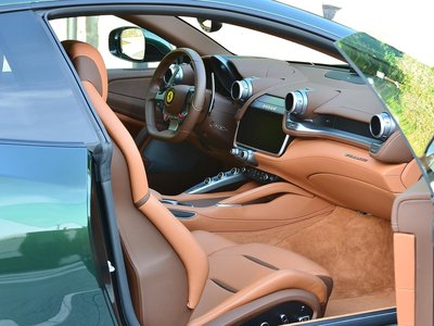 2019 Ferrari GTC4 LUSSO — миниатюра 11
