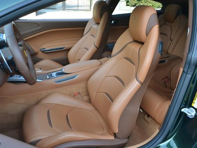 2019 Ferrari GTC4 LUSSO — миниатюра 12