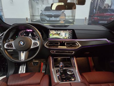 2021 BMW X6 — миниатюра 15