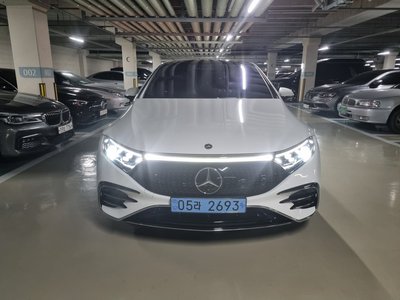 MERCEDES-BENZ EQS - 2