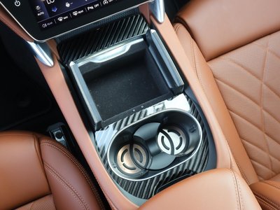 2025 Maserati GRANTURISMO 缩略图 40
