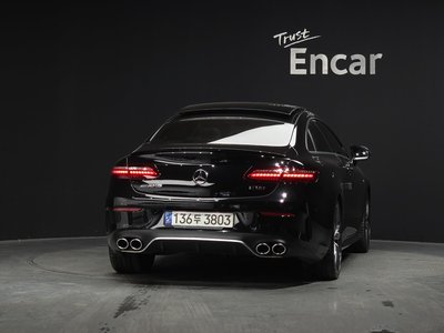 MERCEDES-BENZ E-CLASS - 3