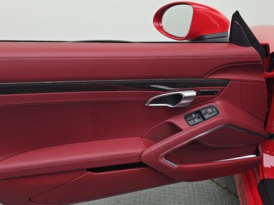 2022 Porsche 718 — миниатюра 14