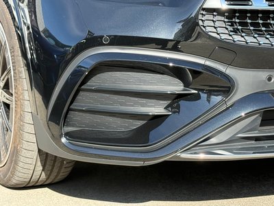 MERCEDES-BENZ GLA - 10