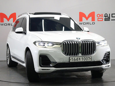 2019 BMW X7 — фото 5
