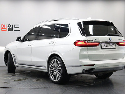 2019 BMW X7 — фото 2