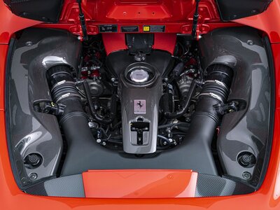FERRARI F8 SPIDER 2021 thumbnail 16