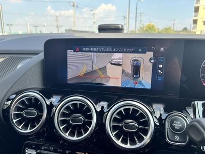 MERCEDES-BENZ GLA - 7