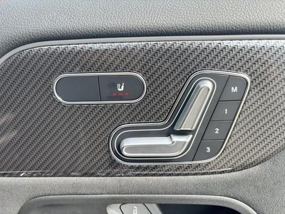 MERCEDES-BENZ GLA - 8