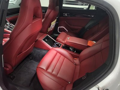 PORSCHE PANAMERA - 9
