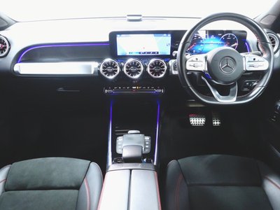 2023 Mercedes-BENZ GLB — миниатюра 12