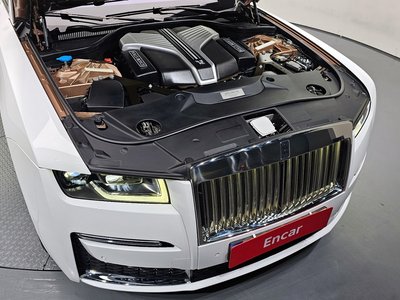 ROLLS-ROYCE GHOST - 7