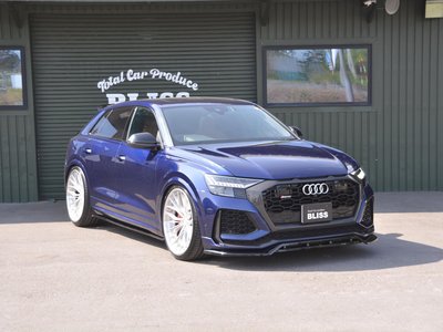 AUDI RS Q8