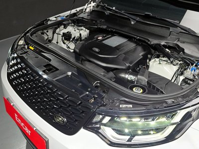 LAND ROVER DISCOVERY - 7