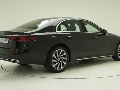 MERCEDES-BENZ E-CLASS - 5