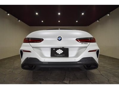 صورة 9 لـ 2019 BMW 8 SERIES