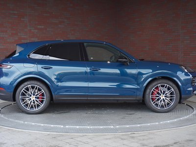 PORSCHE CAYENNE - 6