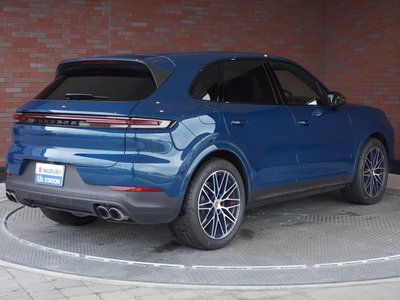 PORSCHE CAYENNE - 5