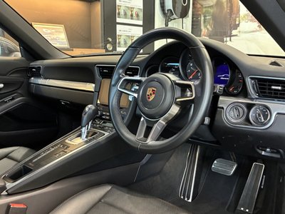 PORSCHE 911 - 7