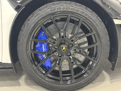 2024 Lamborghini HURACAN 缩略图 35