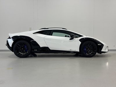 2024 Lamborghini HURACAN — фото 8