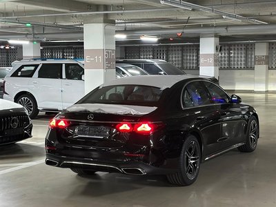 MERCEDES-BENZ E-CLASS - 7