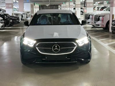 MERCEDES-BENZ E-CLASS - 2