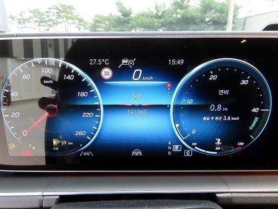 صورة 9 لـ 2021 Mercedes-BENZ GLE