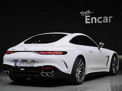 MERCEDES-BENZ GT AMG - 3