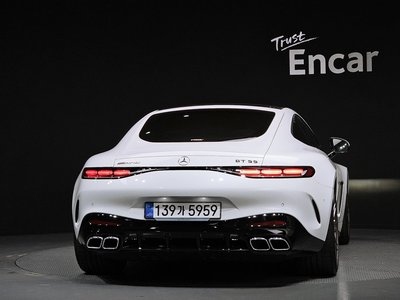 MERCEDES-BENZ GT AMG - 4