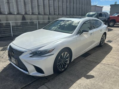 LEXUS LS - 9