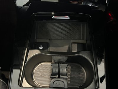 2025 Mercedes-BENZ A-CLASS 缩略图 18