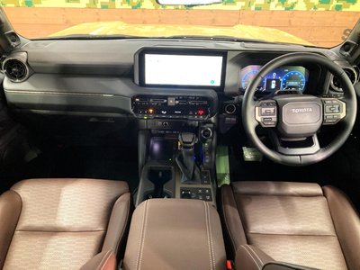 TOYOTA LAND CRUISER 250 - 2