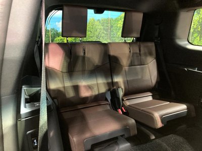 TOYOTA LAND CRUISER 250 - 10