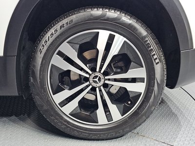 MERCEDES-BENZ GLB - 6