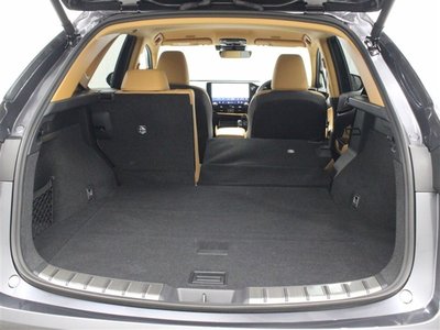 صورة مصغرة 18 لـ 2025 Lexus NX