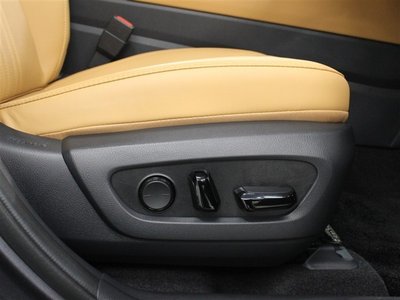 صورة مصغرة 11 لـ 2025 Lexus NX
