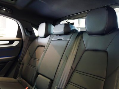 صورة 9 لـ 2026 Porsche CAYENNE