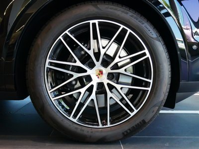 صورة 5 لـ 2026 Porsche CAYENNE