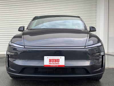 2026 Tesla MODEL Y photo 5